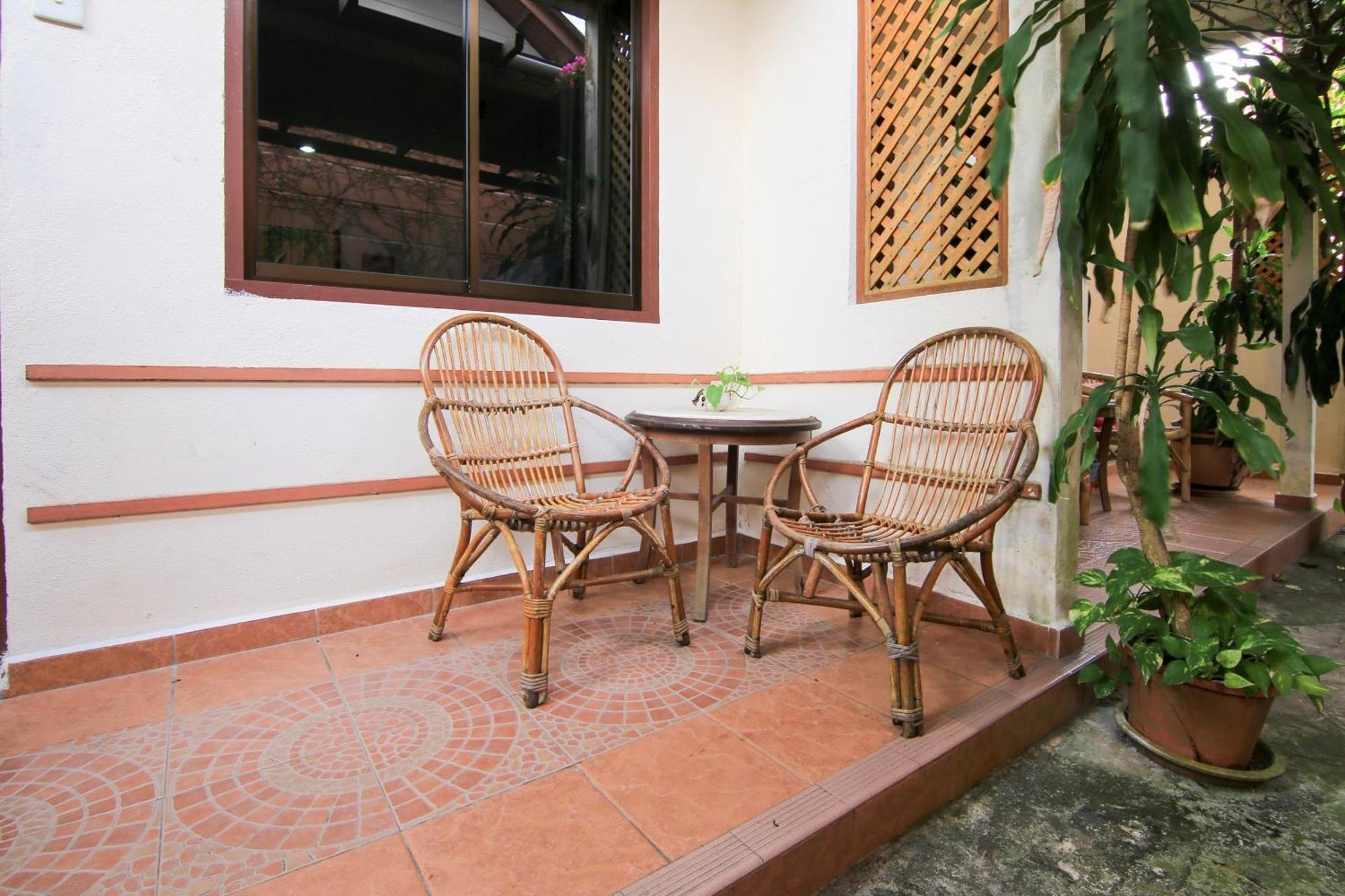 Ombak Inn Chalet Kampung Teluk Nipah Extérieur photo